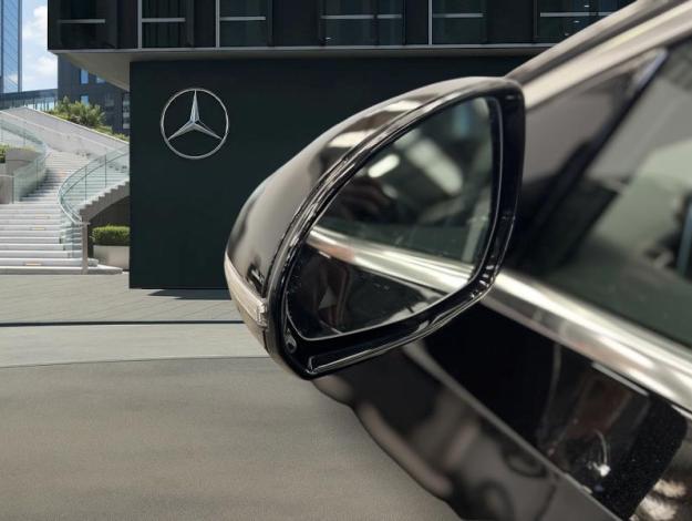 MERCEDES-BENZ E 300 e Berline Luxury Line  