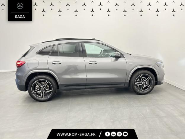 MERCEDES-BENZ GLA 250 e AMG Line Toit Pano  