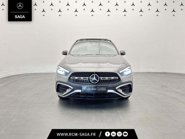 MERCEDES-BENZ GLA 250 e AMG Line Toit Pano  
