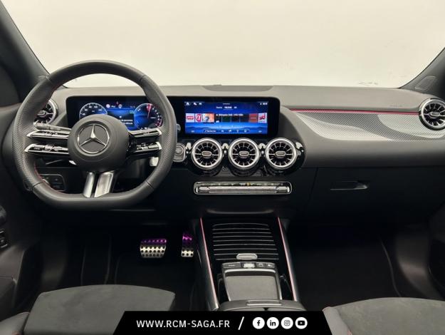 MERCEDES-BENZ GLA 250 e AMG Line Toit Pano  