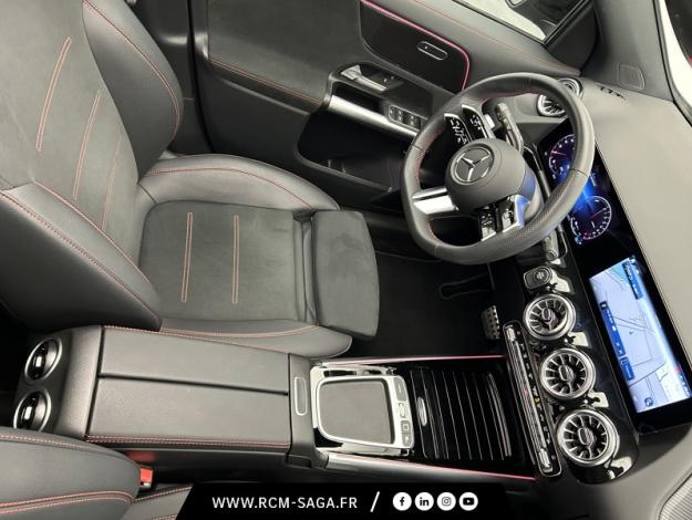 MERCEDES-BENZ GLA 250 e AMG Line Toit Pano  