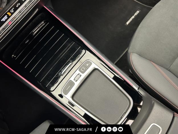 MERCEDES-BENZ GLA 250 e AMG Line Toit Pano  