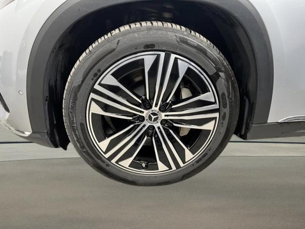 MERCEDES-BENZ EQS SUV 450+ Luxury Line 7 places   