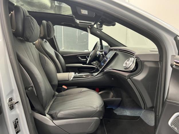 MERCEDES-BENZ EQS SUV 450+ Luxury Line 7 places   