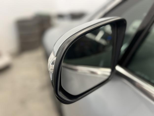 MERCEDES-BENZ EQS SUV 450+ Luxury Line 7 places   