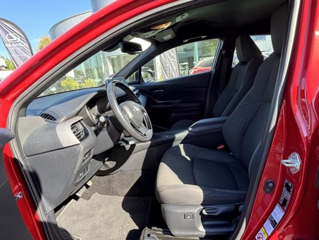 TOYOTA C-HR Hybrid Dynamic Business  1.8 122 ch 