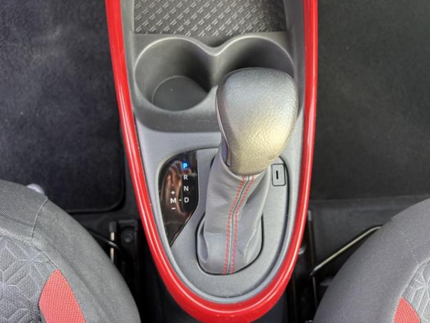 TOYOTA Aygo X 1.0 VVT-i 72 Design   