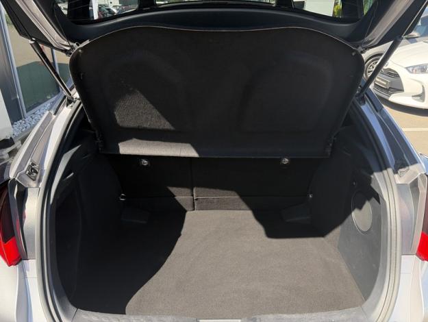 TOYOTA C-HR 122h Distinctive pack  