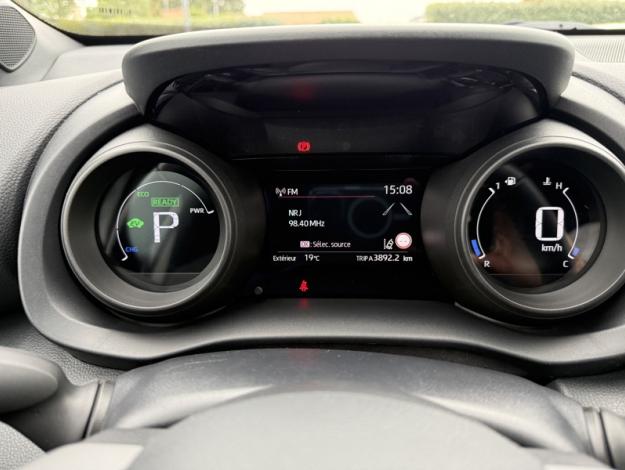 TOYOTA Yaris Cross 1.5 HYBRID 116H DESIGN Cargo  