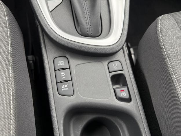 TOYOTA Yaris Cross 1.5 HYBRID 116H DESIGN Cargo  