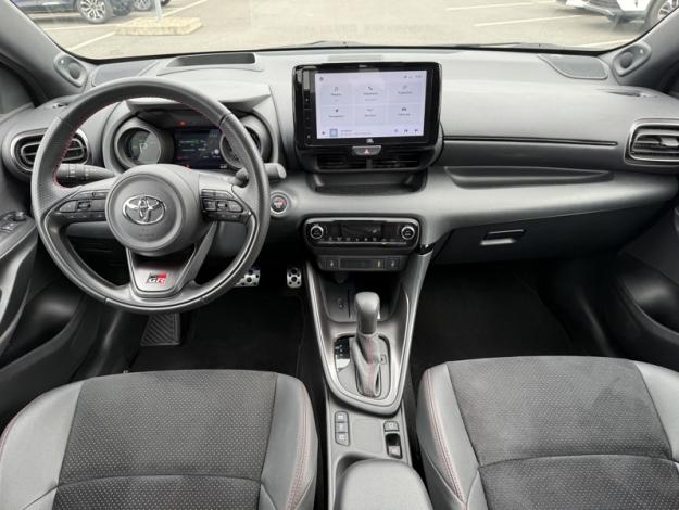 TOYOTA Yaris Hybride 116h GR SPORT  
