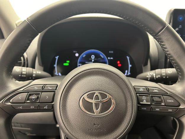 TOYOTA Yaris Hybride 116h Design  