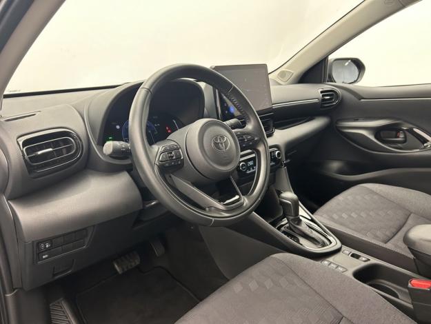 TOYOTA Yaris Hybride 116h Design  