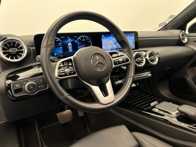 MERCEDES-BENZ Classe A 180 Progressive Line  