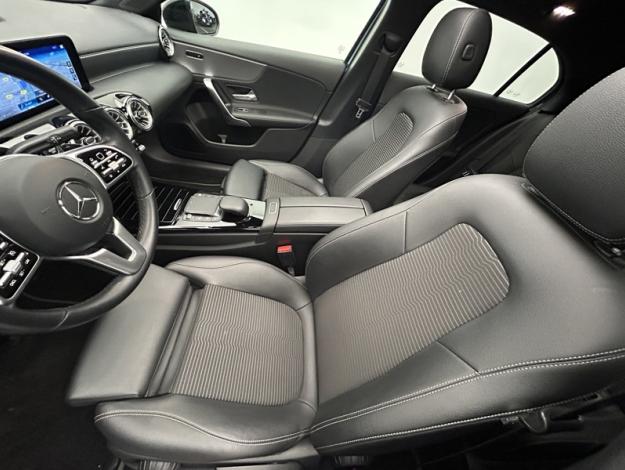 MERCEDES-BENZ Classe A 180 Progressive Line  