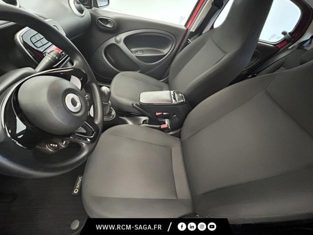 SMART forfour Base 52 kW pure 1.0 71 ch 