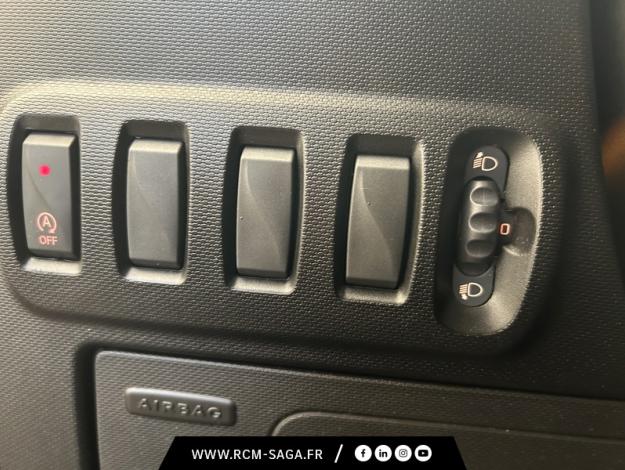 SMART forfour Base 52 kW pure 1.0 71 ch 