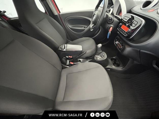 SMART forfour Base 52 kW pure 1.0 71 ch 
