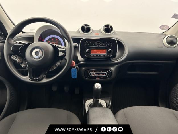 SMART forfour Base 52 kW pure 1.0 71 ch 