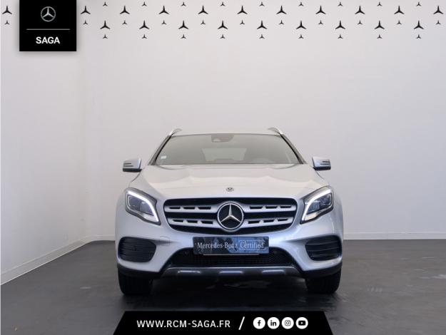 MERCEDES-BENZ GLA 200 Starlight Edition  