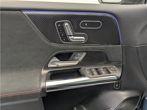 MERCEDES-BENZ Classe B 200 d AMG Line Edition  
