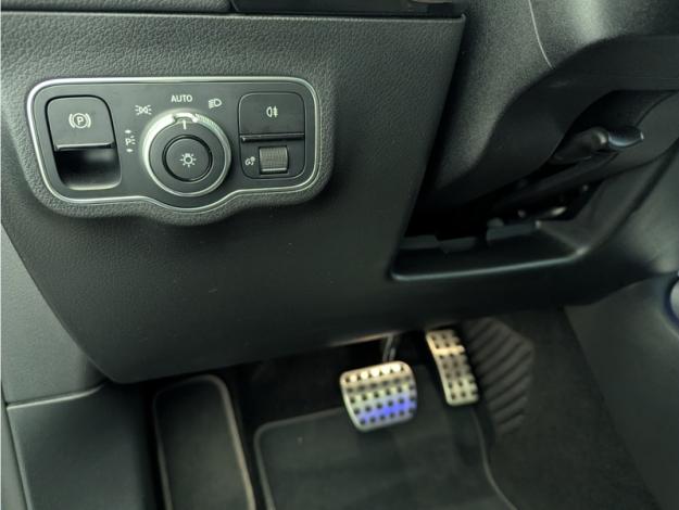 MERCEDES-BENZ Classe B 200 d AMG Line Edition  