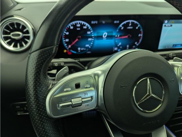 MERCEDES-BENZ Classe B 200 d AMG Line Edition  