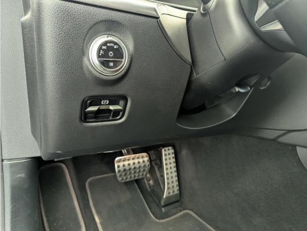 MERCEDES-BENZ Classe C Break Classe C 300 e Break AMG line  Classe C 300 e Hybrid EQ Break AMG Line