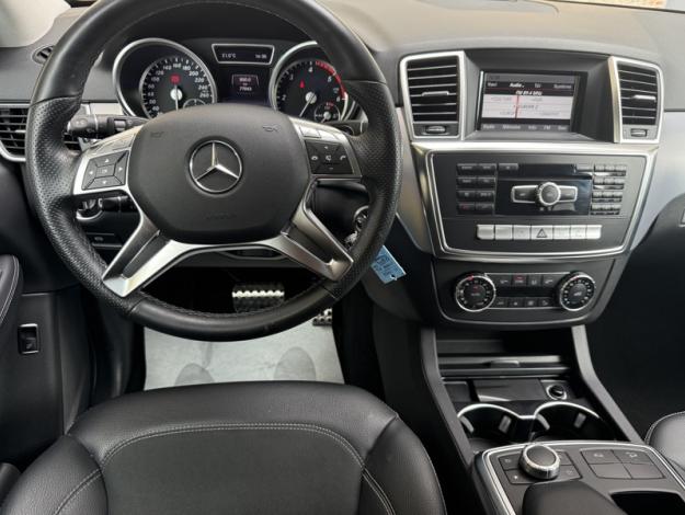 MERCEDES-BENZ Classe M ML 350  BlueTEC 4MATIC tout-terrain  