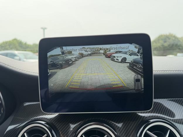 MERCEDES-BENZ GLA 180 Sport Edition  