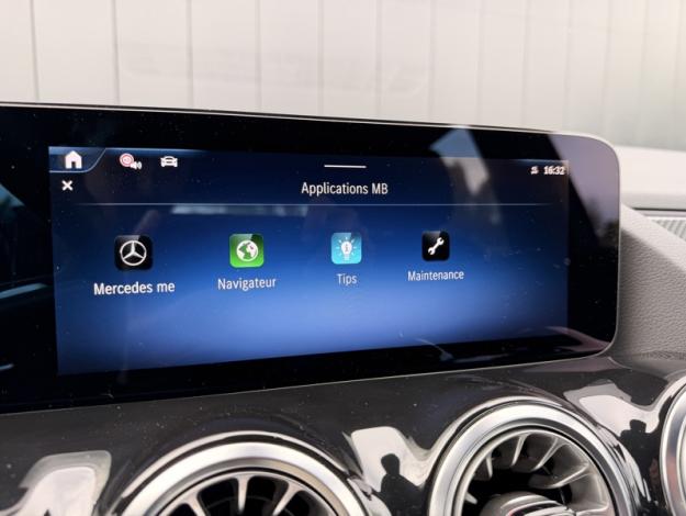 MERCEDES-BENZ Classe B 250 e Hybrid EQ AMG Line  