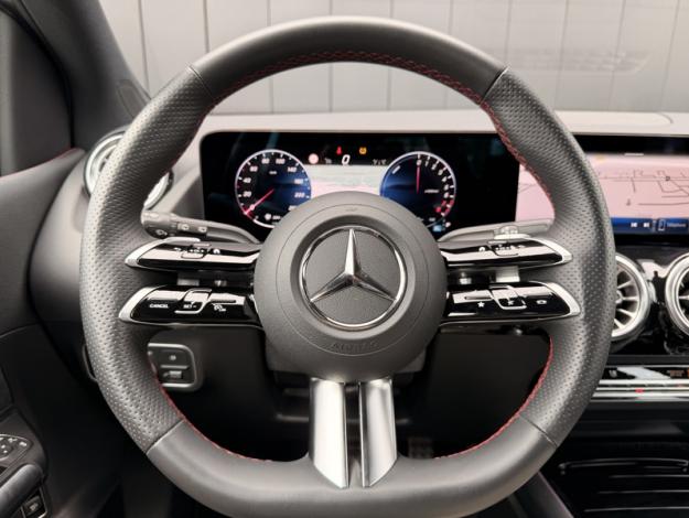 MERCEDES-BENZ Classe B 250 e Hybrid EQ AMG Line  
