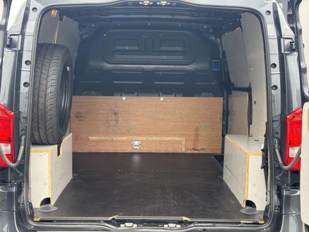 MERCEDES-BENZ Vito 119 CDI Fourgon Compact  
