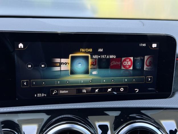 MERCEDES-BENZ Classe A 160 109ch AMG Line  
