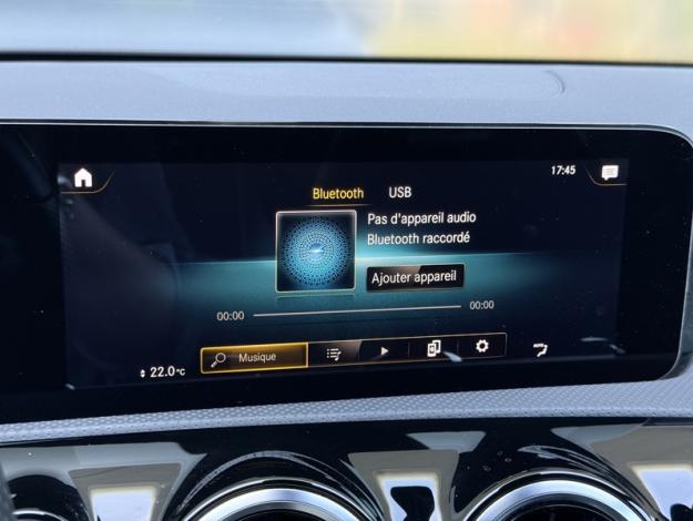 MERCEDES-BENZ Classe A 160 109ch AMG Line  