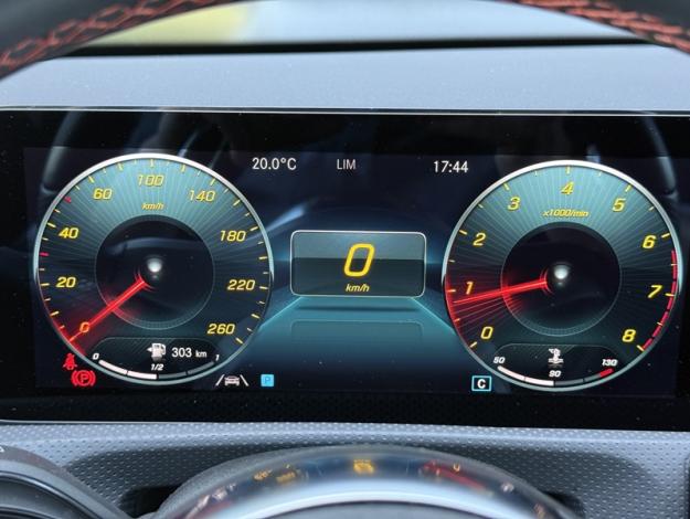 MERCEDES-BENZ Classe A 160 109ch AMG Line  