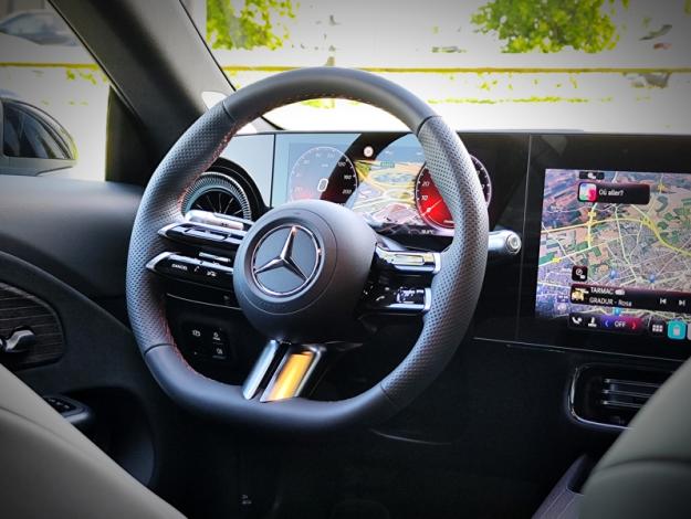 MERCEDES-BENZ CLA Coupé CLA 350 4MATIC avec technologie EQ AMG Line  CLA 350 4MATIC avec technologie EQ Limited Edition