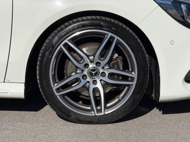 MERCEDES-BENZ CLA Shooting Brake CLA 200 d SB Launch Edition  Classe CLA SB/117 CLA 200D  DCTFL LAUN.SB