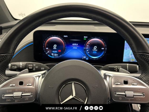 MERCEDES-BENZ EQC 400 4MATIC AMG line  