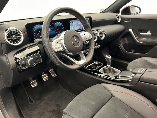MERCEDES-BENZ Classe A 180 AMG Line  Classe A 180 AMG Line