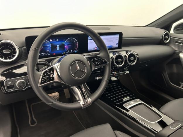 MERCEDES-BENZ Classe A 200 d Progressive Line  Classe A 200 d Progressive Line