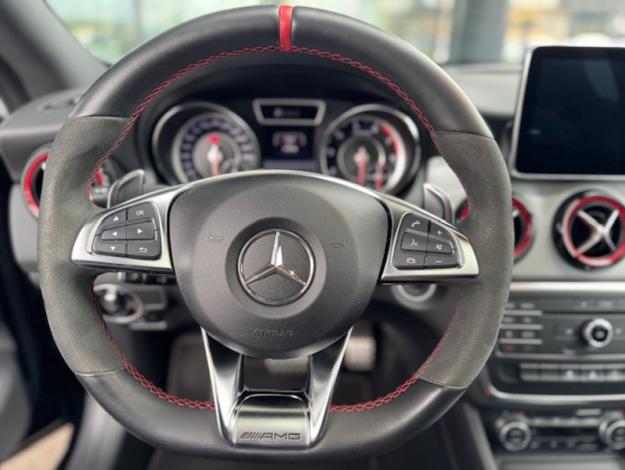 MERCEDES-BENZ CLA Coupé CLA 45 AMG 4MATIC Coupé  