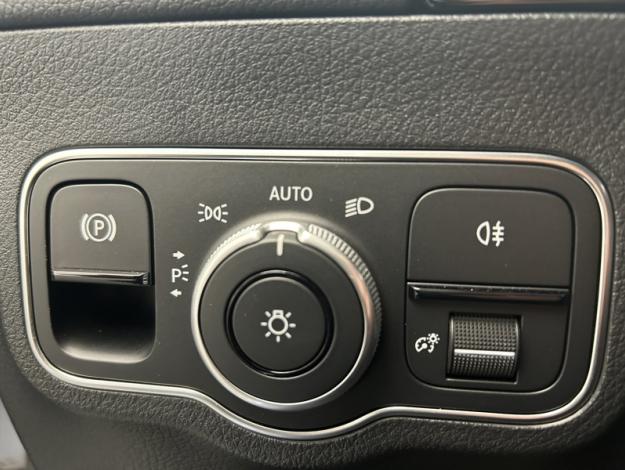 MERCEDES-BENZ Classe B 250 e Hybrid EQ AMG Line  