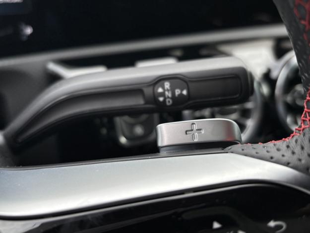 MERCEDES-BENZ Classe A 180 d AMG Line  