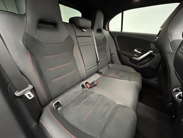 MERCEDES-BENZ Classe A 180 d AMG Line  