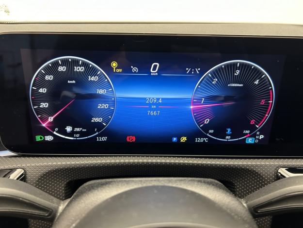 MERCEDES-BENZ Classe A 180 d AMG Line  