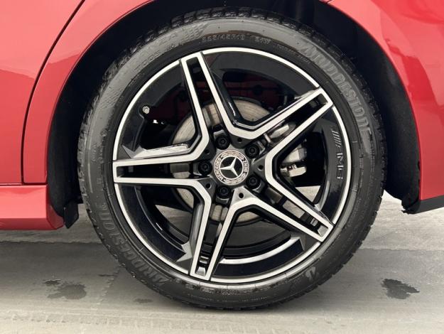 MERCEDES-BENZ Classe A 180 d AMG Line  