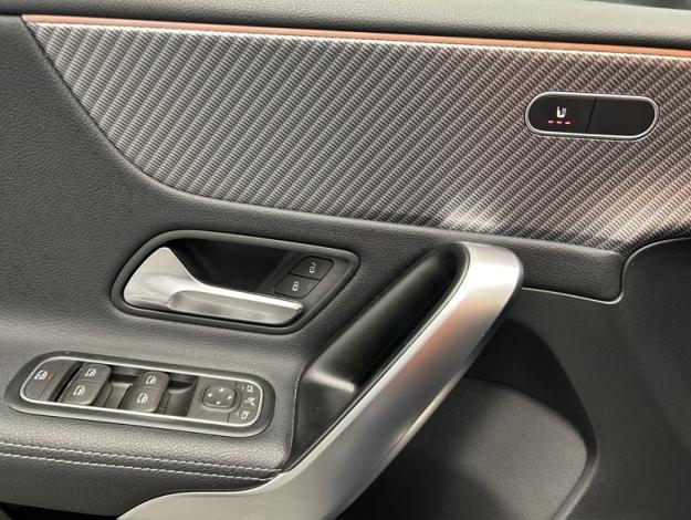 MERCEDES-BENZ Classe A 200 Progressive Line  