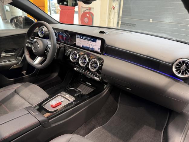 MERCEDES-BENZ Classe A A 180  A 180 Star Edition