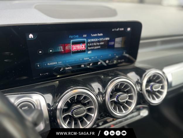 MERCEDES-BENZ GLB 200 d AMG Line  